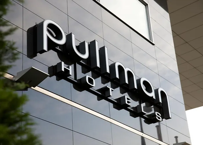Pullman Cologne
